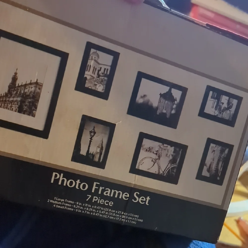Essentials Black Photo Frame Collection - Picture 3 of 3